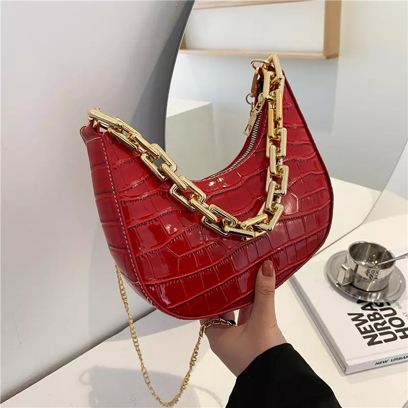 Ladies Crossbody Chain Bag