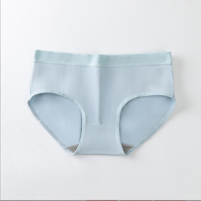 WU524 Breathable Mid-waist Underpants - Image 6