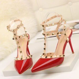 WF045 High-heeled Rivets Pointed Toe Sandals