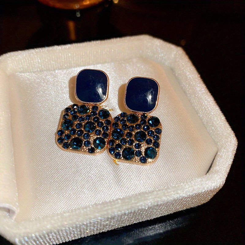 JW961 Square Shape Earrings - Image 10