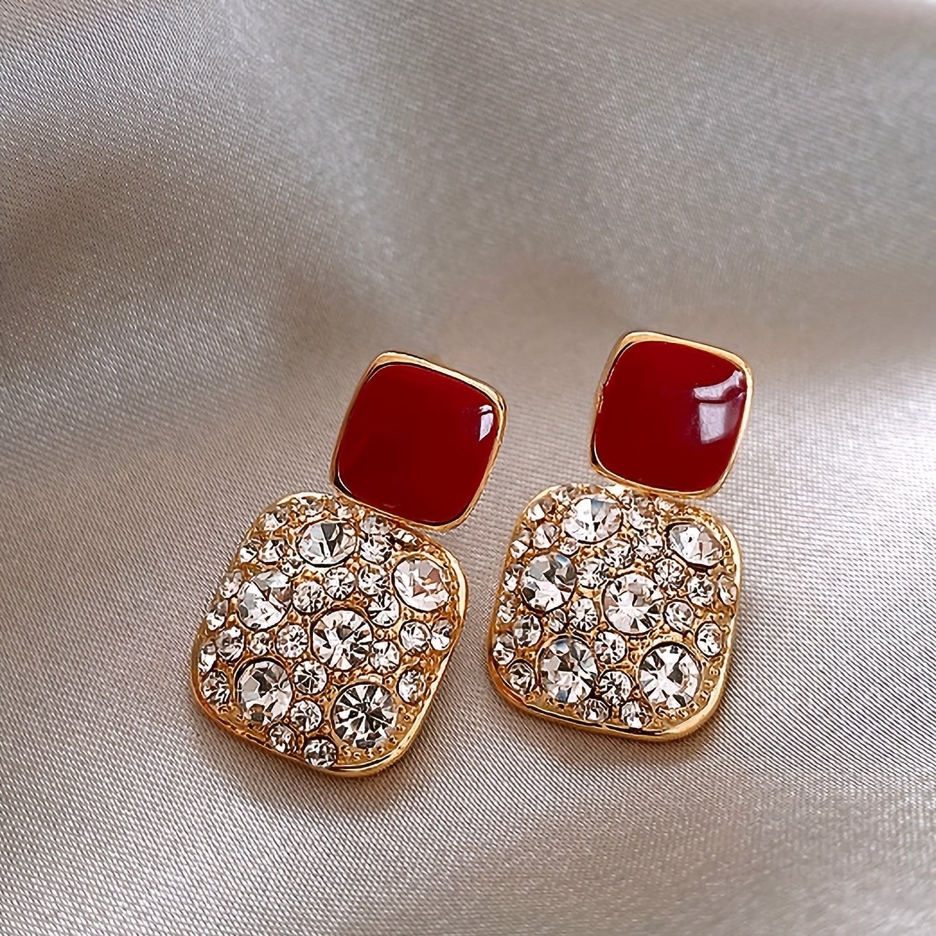 JW961 Square Shape Earrings - Image 17