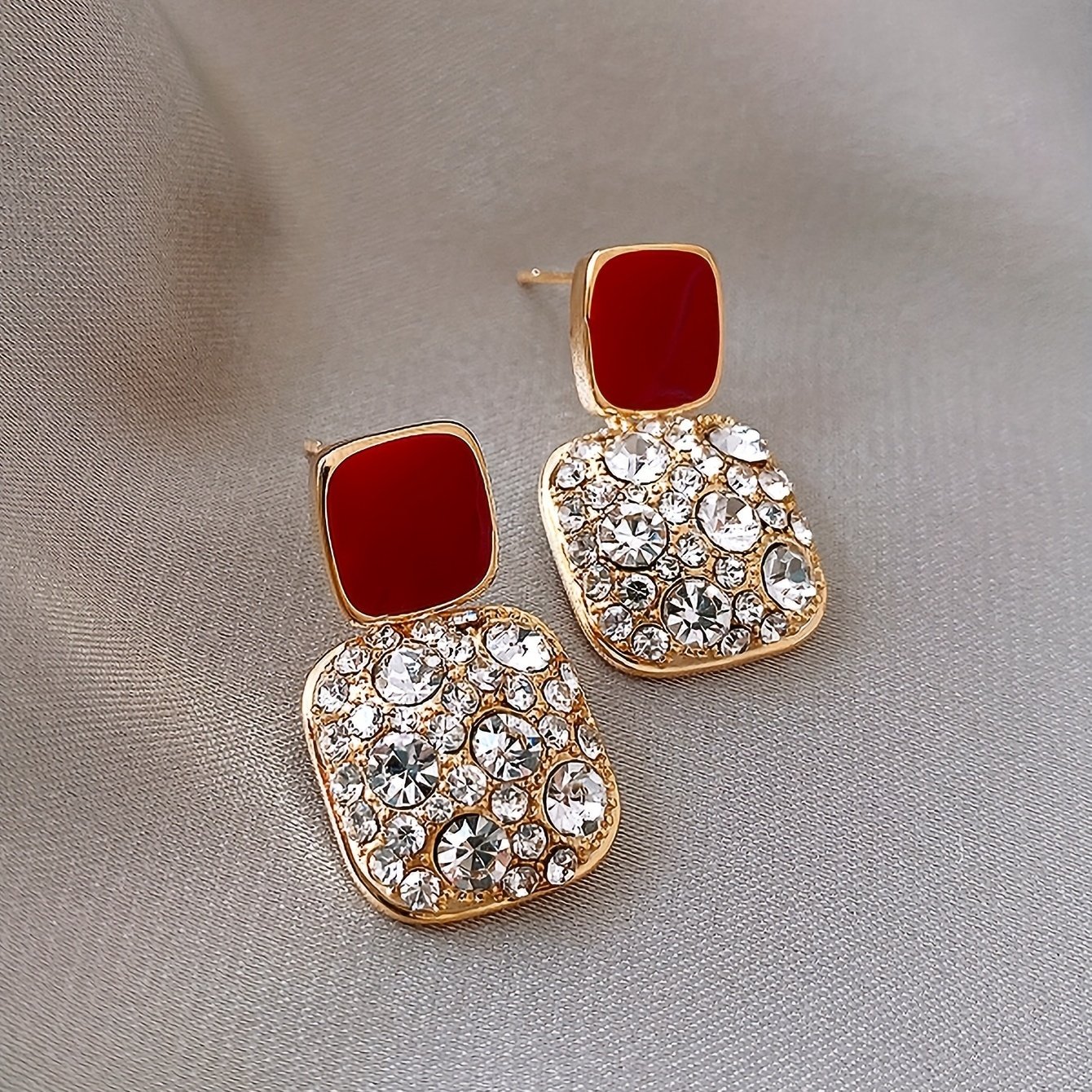 JW961 Square Shape Earrings - Image 11