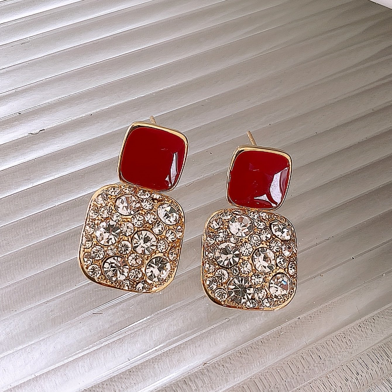 JW961 Square Shape Earrings - Image 15