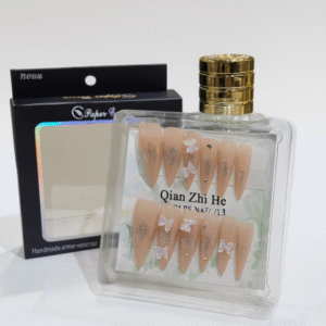 FN002-Luxurious Fake Nails